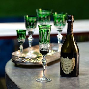 Jogo de 2 Taças em Cristal Strauss Champagne 240 ml - Verde Escuro - 237.207.068.014