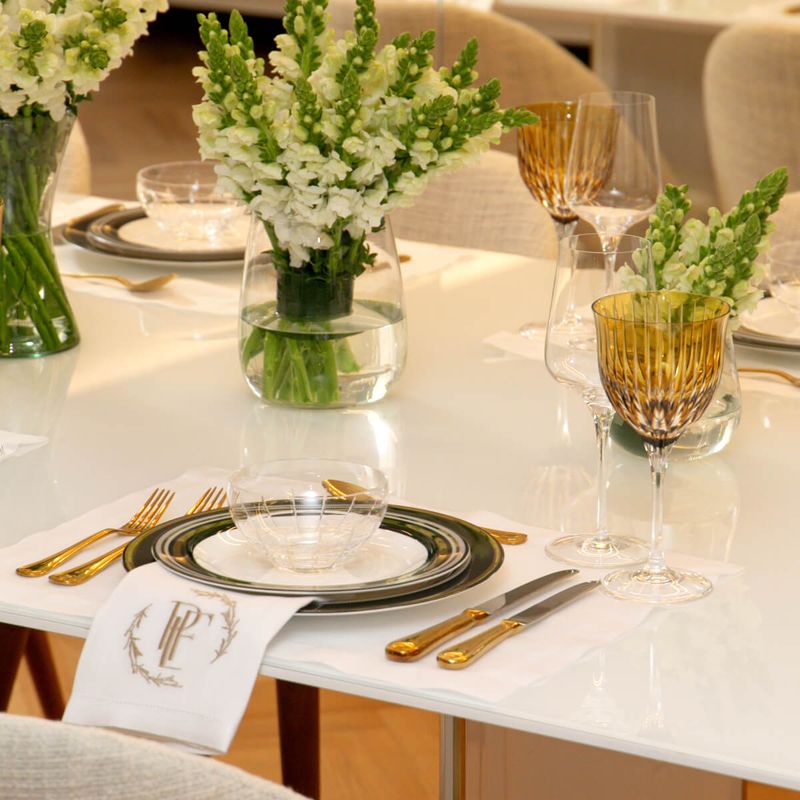 Porcelana-Strauss-New-York-e-Tigela-300-972-088-Ambientada-3