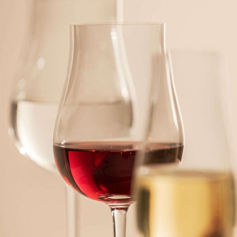 Tacas-vinho-Origem-Strauss.jpg